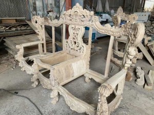 Thanh lý khung ghế sofa cổ điển, khung giường cổ điển châu âu giá rẻ tại hóc môn, q12, Bình dương