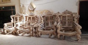 Thanh lý khung ghế sofa cổ điển, khung giường cổ điển châu âu giá rẻ tại hóc môn, q12, Bình dương