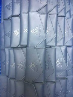 Móc Khóa Cao Cấp Từ Chất Liệu Da Bò