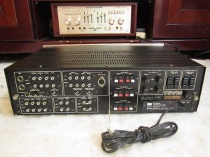 AMPLI SANSUI AU-8500
