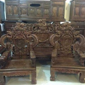 Bộ bàn ghế nghê đỉnh tay khuỳnh vách chữ C gỗ mun đuôi công