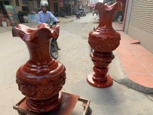 Lục Bình Kiểu Củ Tỏi Gỗ Xà Cừ