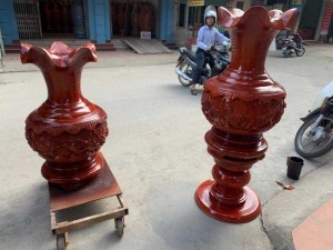 Lục Bình Kiểu Củ Tỏi Gỗ Xà Cừ