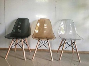 Bàn ghế cao cấp. Giá cả tốt. Mẩu mã đẹp.