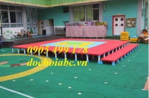 BỤC SÂN KHẤU LẮP GHÉP MẦM NON GIÁ RẺ - CHẤT LƯỢNG NHẤT TẠI ĐÀ NẴNG