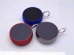 Loa Bluetooth nghe cực hay và chất , có báo dung lượng pin khi kết nối BS-02