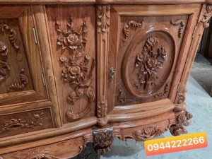 Kệ tivi louis hoa hồng đục tay gỗ hương đá