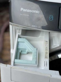 Máy giặt Panasonic NA-VX820SR