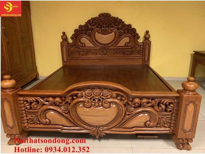 Giường ngủ gỗ nguyên dày dặn