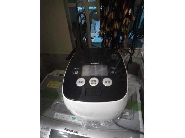 Nồi cơm tiger 1l nhật