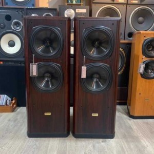 Loa TANNOY D-700