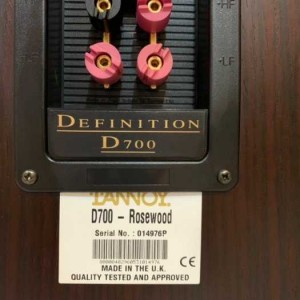Loa TANNOY D-700