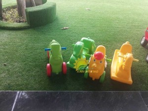 Chuyên bán xe chòi chân hình thú đáng yêu cho trẻ nhỏ mầm non