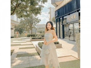 Đầm váy nữ trắng 2 dây tầng TKN