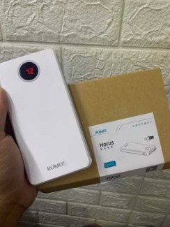 Pin dự phòng Romoss Horus HO10 10000mAh có màn hình LCD