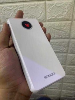 Pin dự phòng Romoss Horus HO10 10000mAh có màn hình LCD