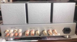 Ampli đèn LINE MAGNETIC