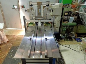 Máy dán hộp giấy bằng keo nóng, máy dán hộp giấy, máy dán hộp bán tự động