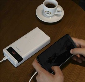 Pin Phòng Romoss Sense 8P+ dung lượng lớn 30000 MAH sạc nhanh 3.0 Có LCD