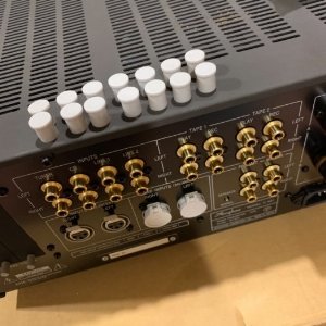 Ampli Accuphase E-407
