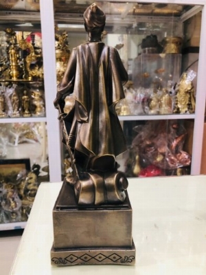 Tượng Trần Quốc Tuấn nâu cao 31cm