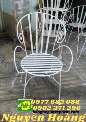 Ghế sắt nghệ thuật uốn tay mẫu ghế đẹp Resort, Cafe sân vườn