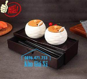 Hộp đựng đũa muỗng nhà hàng quán ăn - Hộp đựng đũa bằng nhựa màu đen, màu nâu cánh dán - HCM