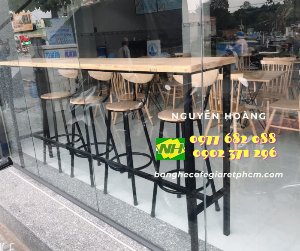 Ghế gỗ chân cao Nội Thất Nguyễn Hoàng Sài Gòn