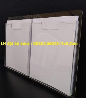 Các sản phẩm kệ treo tường giá rẻ hấp dẫn , kệ đựng Brochure lắp đặt tại nhà