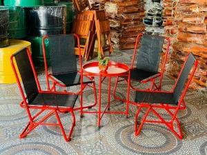Sản xuất,bàn ghế gỗ khung sắt chân xếp các loại sản phẩm cty làm ra đẹp rẻ..