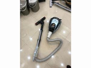 Máy hút bụi nhật bải