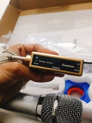 Mic Karaoke Không Dây Exelvan Z1Pro Tích Hợp Van Số