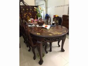 Bộ bàn ghế xưa gỗ tốt như hình .