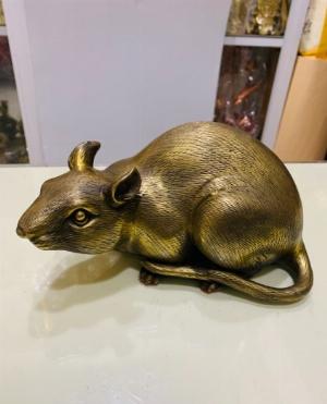 Tượng chuột bằng đồng nguyên khối dài 19cm