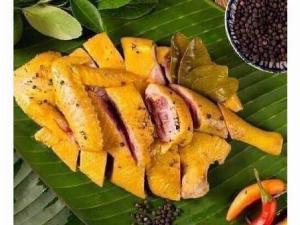 Gà Ủ muối tiêu 1 con