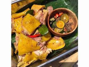 Gà Ủ muối tiêu 1 con