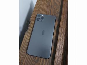 Bán iPhone 11 promax 64gb đen quốc tế