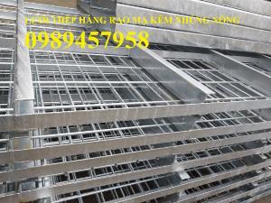 Làm hàng rào sơn phi 5 ô 50x200, 75x200, Lưới thép hàng rào mạ nhúng nóng phi 6