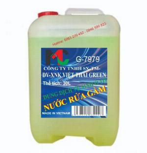 Dung dịch tẩy gầm khoang máy xe