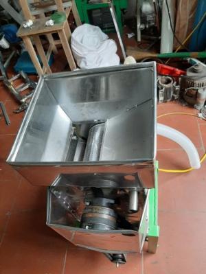 Máy làm tinh bột nghệ