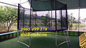 Sàn nhún lò xo thể dục có lưới quây
