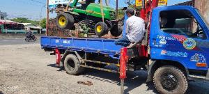 Máy cắt cỏ dành cho sân golf ngồi lái