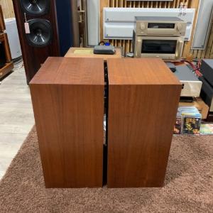 Loa JBL 4312A Contor Monito