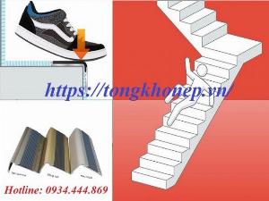 Nẹp chống trơn cầu thang TL30