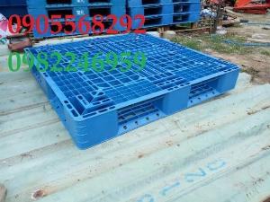 Pallet nhựa Đài loan 1100x1100x150mm