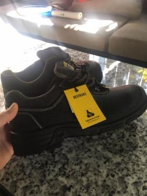Giày bảo hộ nam Safety Jogger size 40
