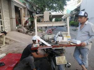 Cần bán may 1 kim điện tử Juki