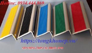 Nẹp Nhựa Chống Trượt Cầu Thang
