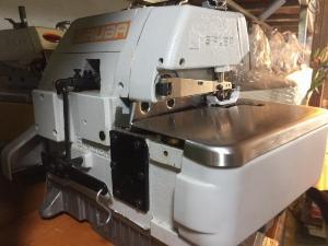 Cần bán máy vắt sổ Siruba 2 kim 4 chỉ chữ đúc