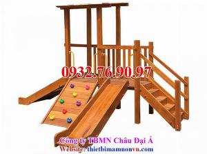 Cầu trượt liên hoàn thể chất bằng gỗ cho trẻ em mầm non.